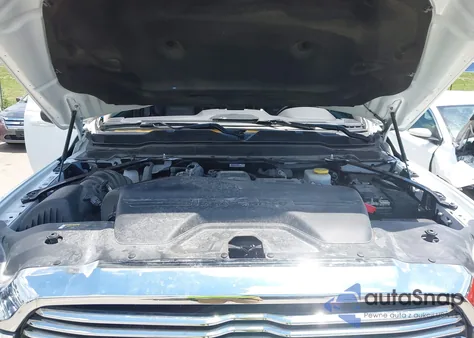 2022 Ram 2500 Laramie 4X4 6'4 Box from USA, damaged, VIN 3C6UR5FL1NG297327